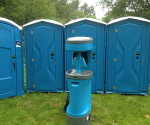 Mobile-toilet-manufacturers-tadasricity